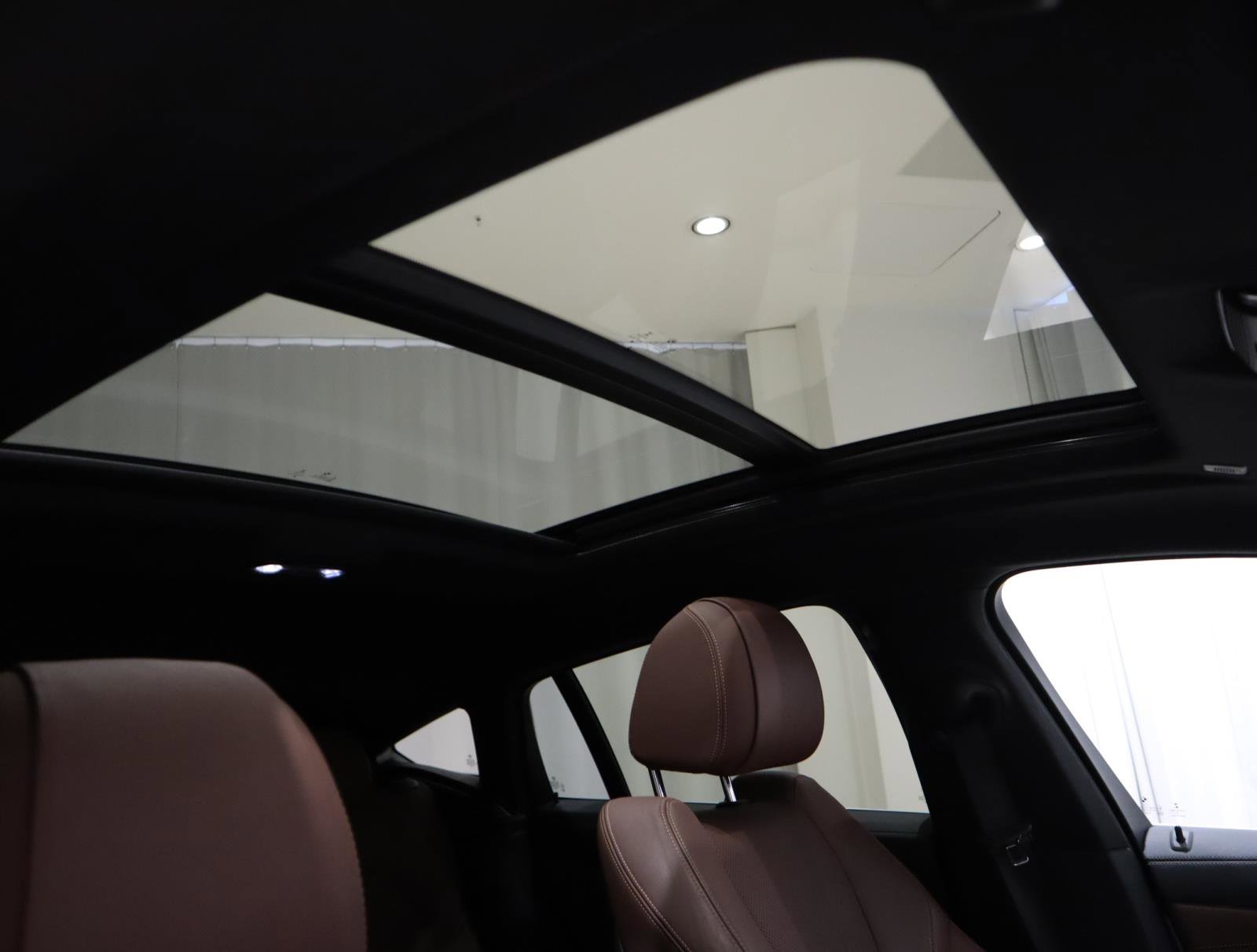 Certified 2014 Ferrari 458 Spider image 62