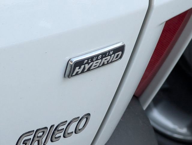 New 2025 Ford Escape SE w/ PHEV Premium Package image 11