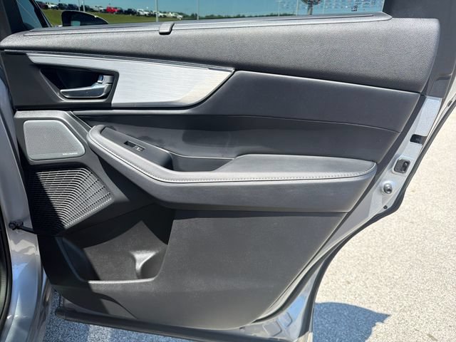 Used 2025 Acura MDX SH-AWD w/ Technology Package image 29