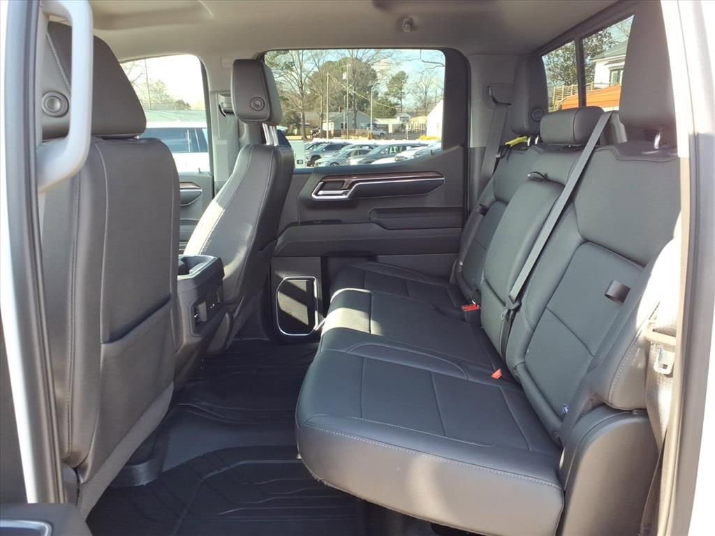 Used 2023 Chevrolet Silverado 1500 RST w/ Rally Edition image 12