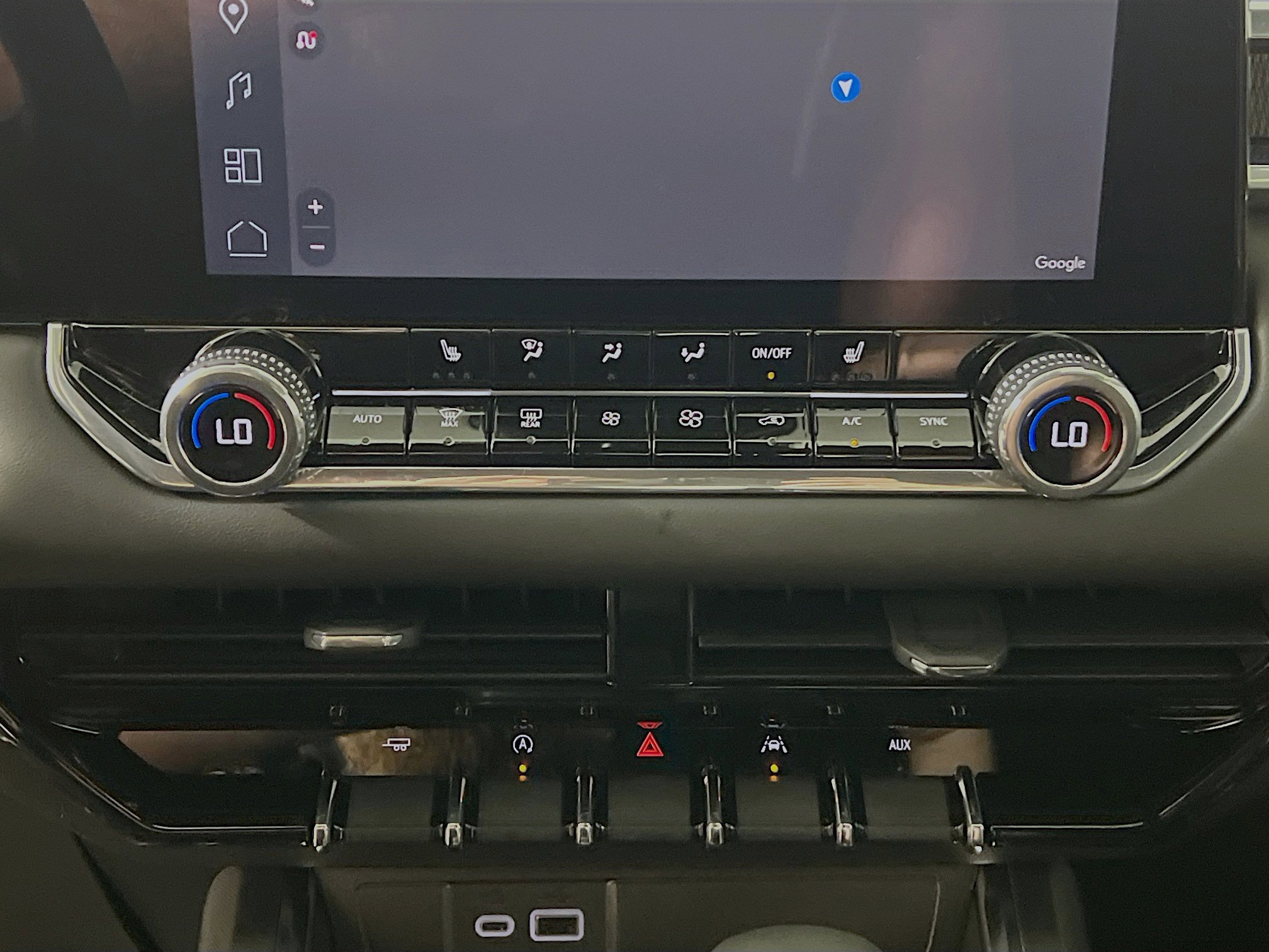 Used 2024 GMC Canyon Elevation w/ Elevation Premium Package image 25