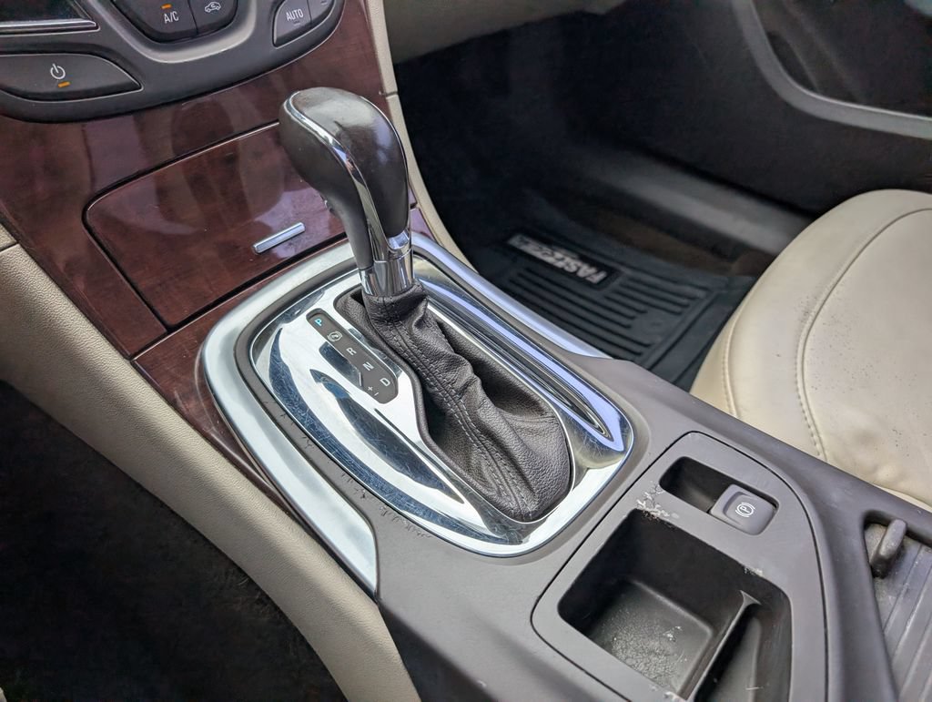 Used 2016 Buick Regal FWD image 20