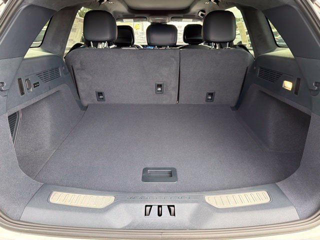 New 2026 Lincoln Nautilus Black Label AWD/4WD image 17