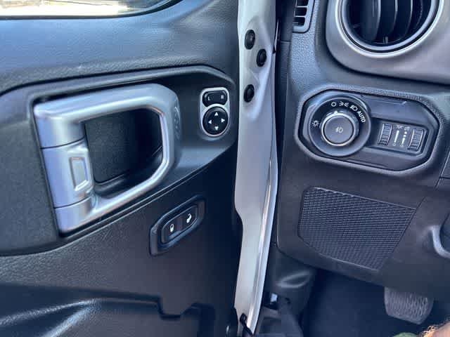 Used 2019 Jeep Wrangler Unlimited Sport S AWD/4WD image 40