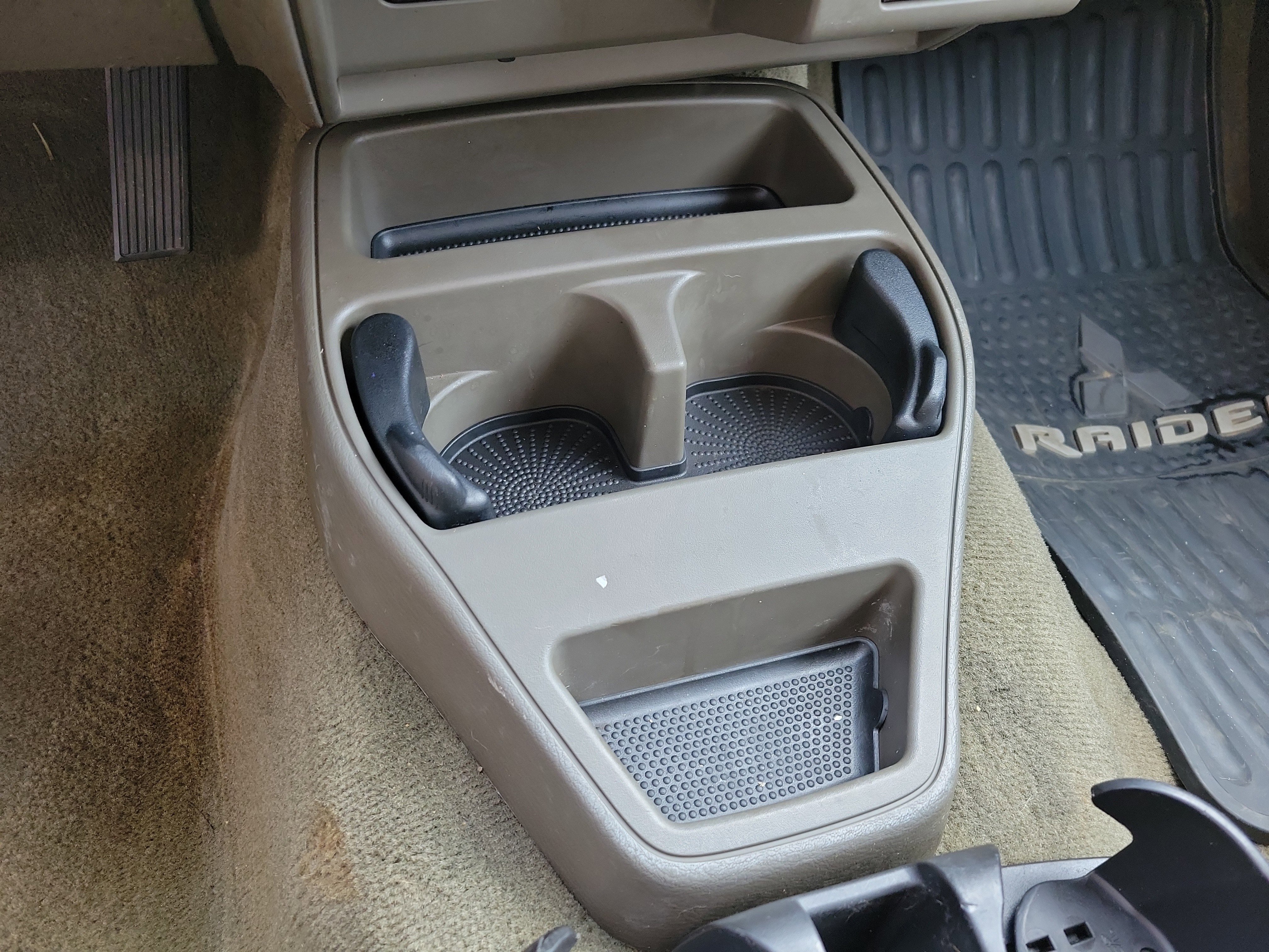 Used 2006 Mitsubishi Raider DuroCross image 8