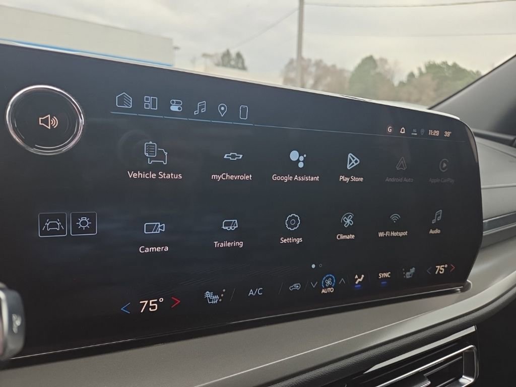 New 2026 Chevrolet Traverse LT w/ Sun and Wheel Package image 17