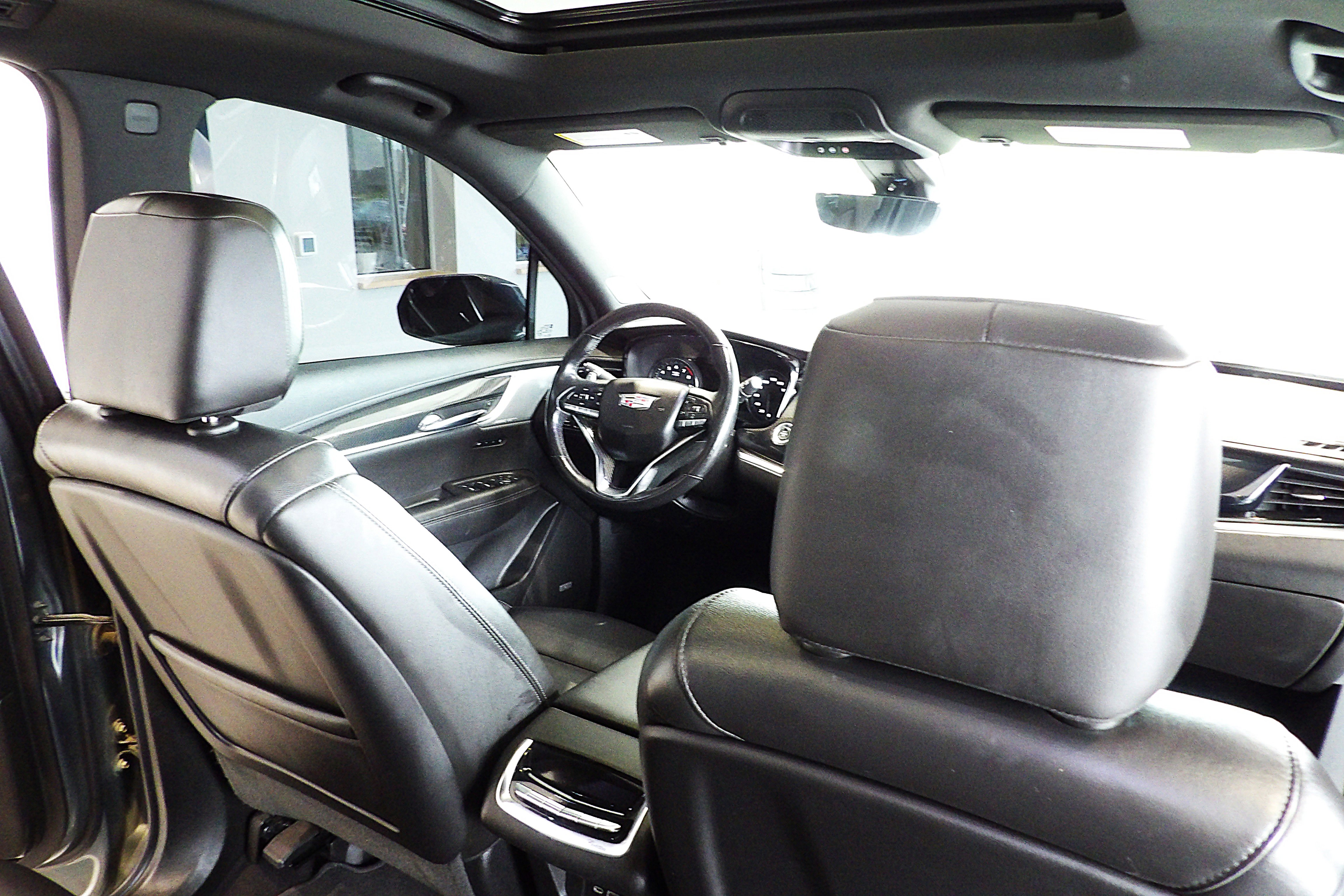 Used 2020 Cadillac XT6 Sport AWD/4WD image 25