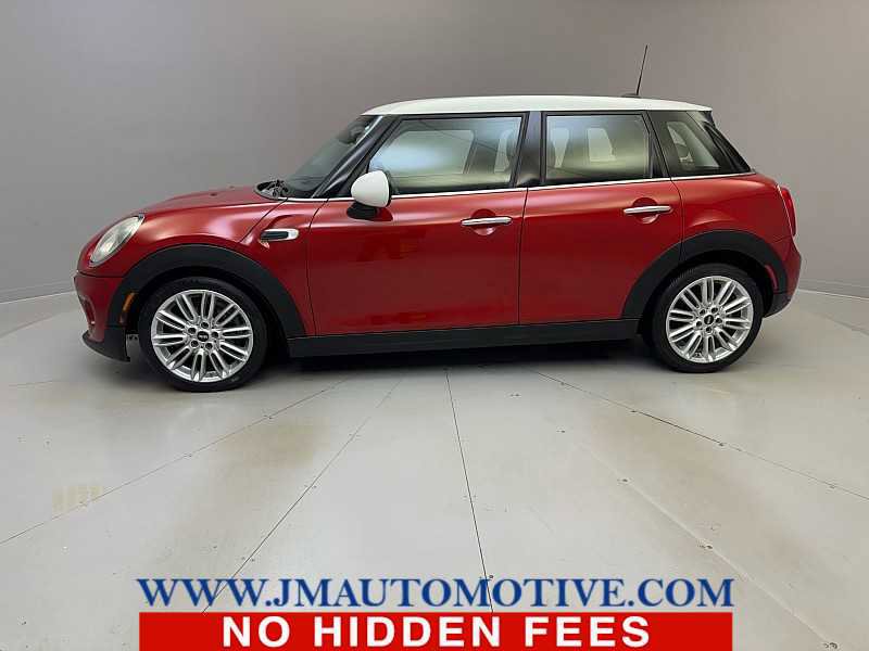 Used 2015 MINI Cooper 4-Door Hardtop image 2