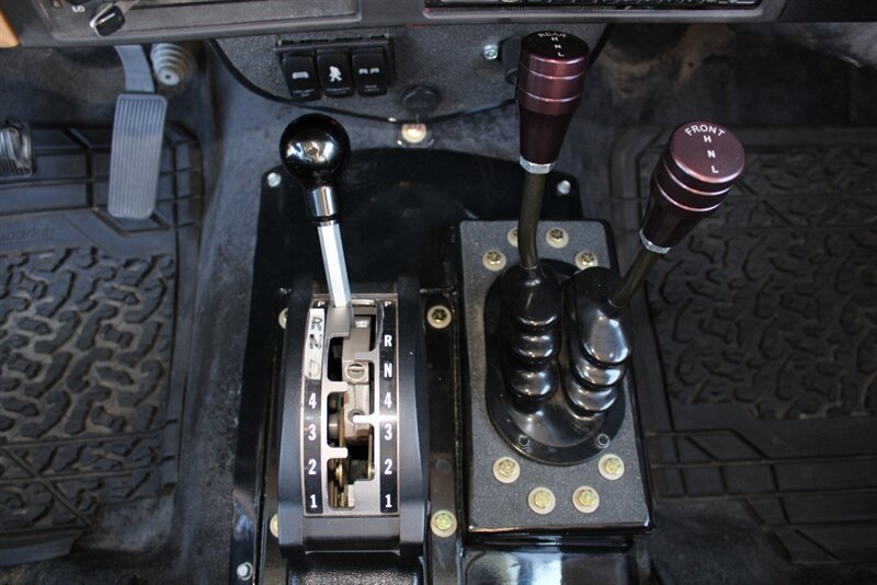 Used 1988 Jeep Wrangler Sahara AWD/4WD image 26