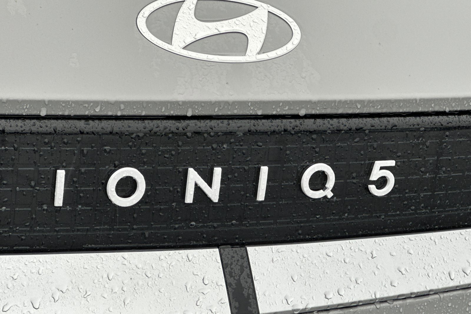 New 2026 Hyundai Ioniq 5 SEL image 27