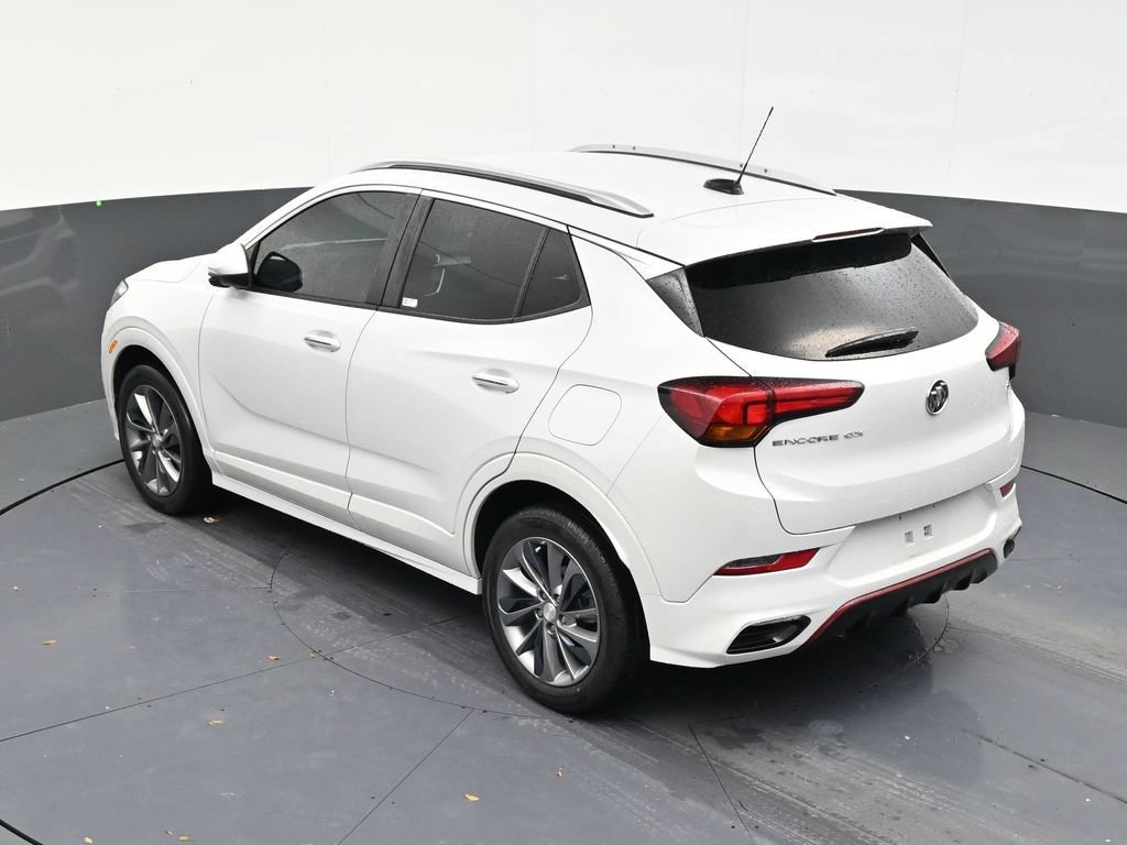 Used 2022 Buick Encore GX Select w/ Sport Touring Package FWD image 15