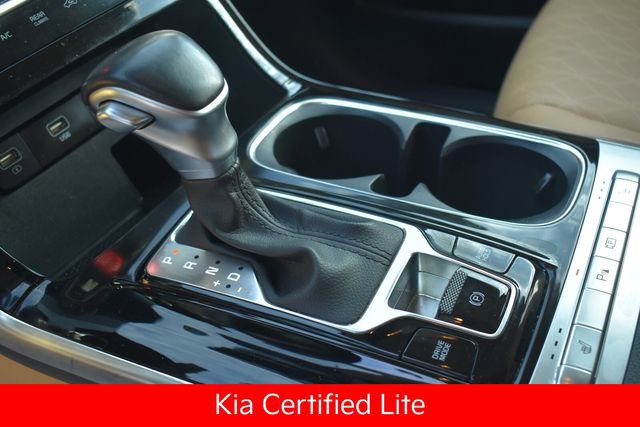 Certified 2024 Kia Carnival EX image 25