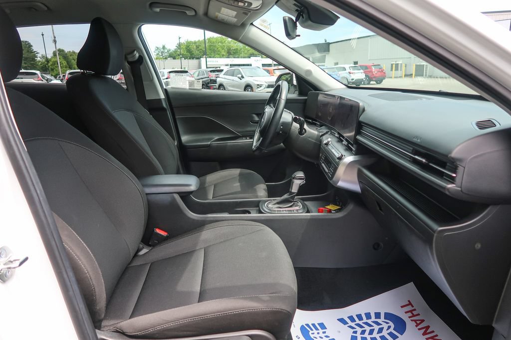 Used 2024 Hyundai Kona SEL FWD image 18