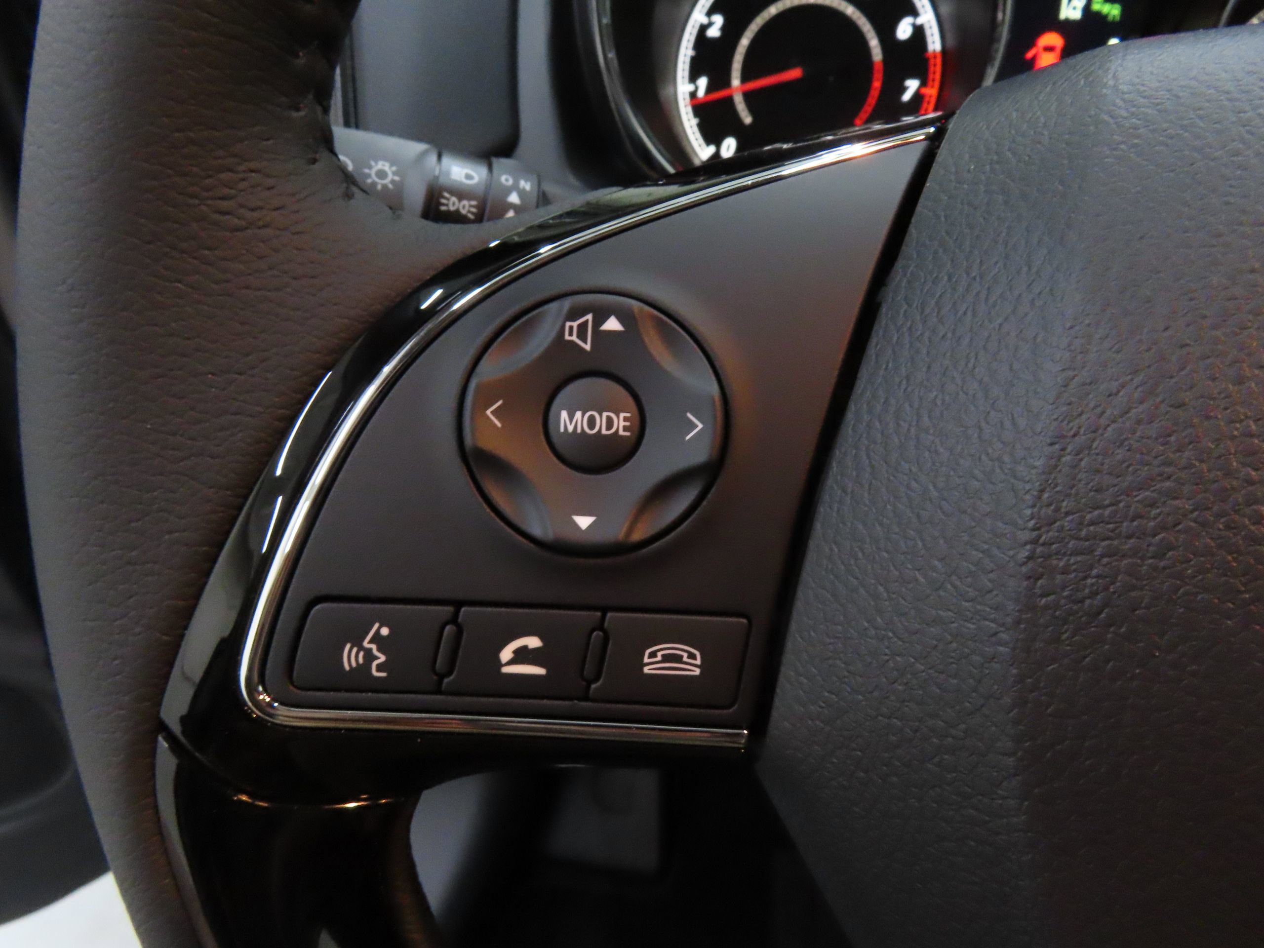New 2025 Mitsubishi Outlander Sport SE image 12