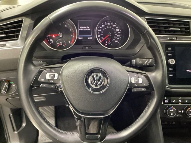 Used 2018 Volkswagen Tiguan SEL AWD/4WD image 7