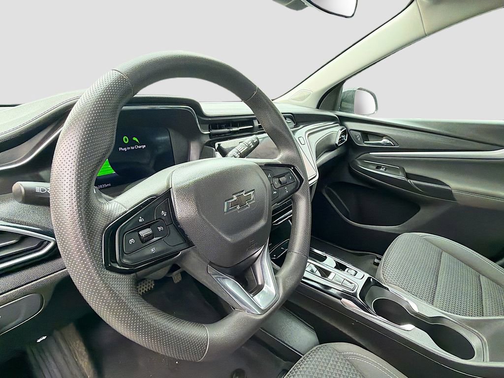 Used 2023 Chevrolet Bolt EUV LT w/ Driver Confidence Package FWD image 11