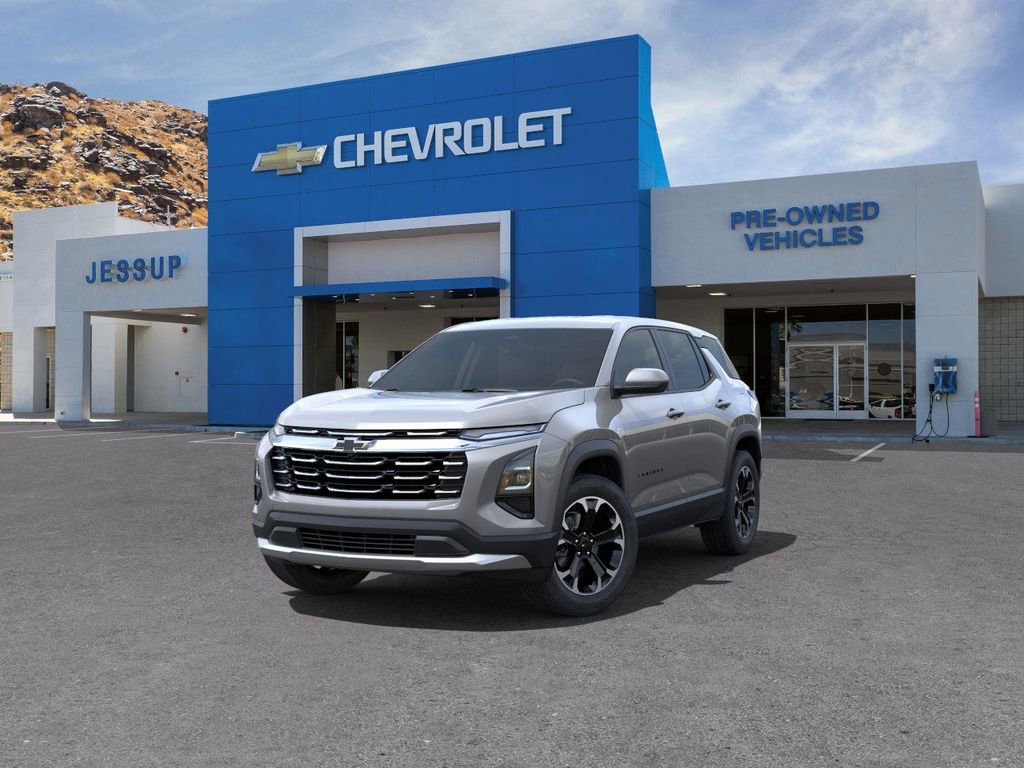 New 2025 Chevrolet Equinox LT image 8