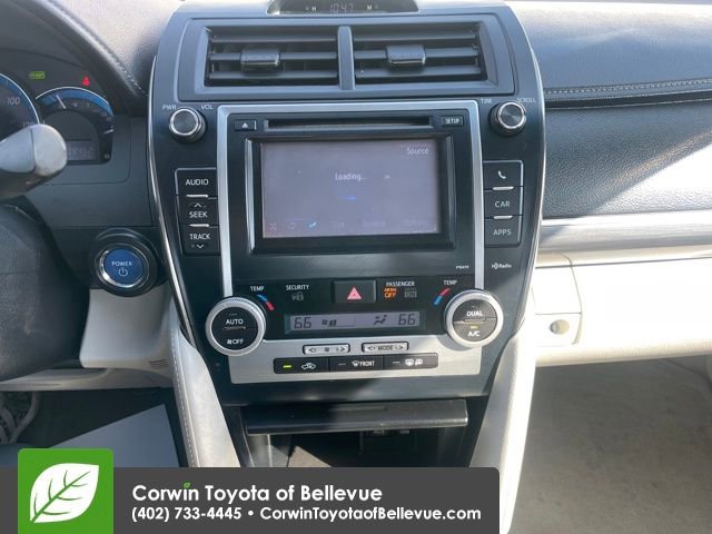 Used 2014 Toyota Camry XLE w/ Leather Package image 12