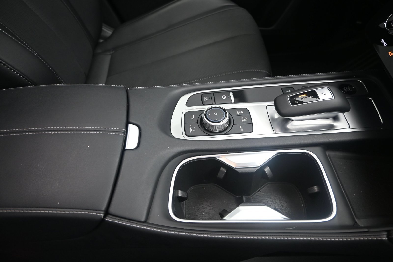 Used 2026 INFINITI QX60 Luxe w/ Cargo Package FWD image 28