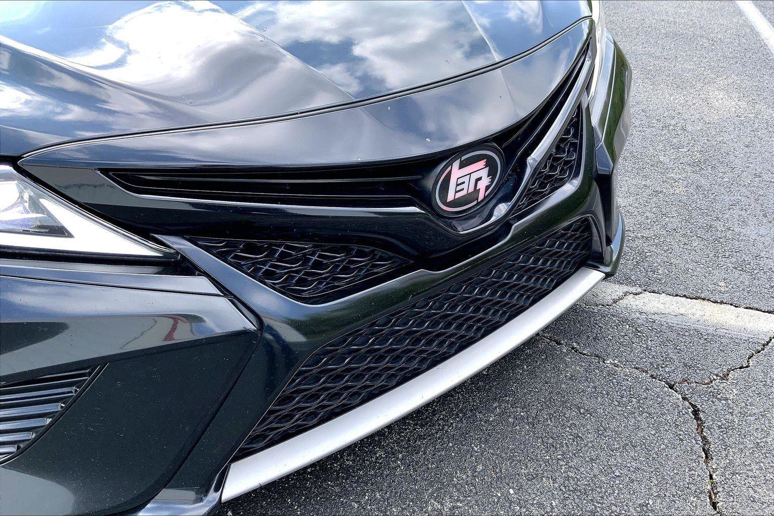 Used 2019 Toyota Camry XSE FWD image 30