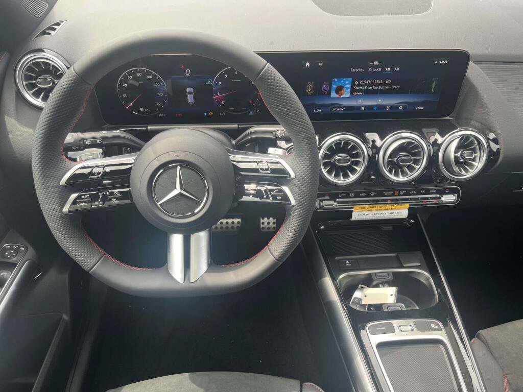 New 2026 Mercedes-Benz GLA 250 4MATIC image 2