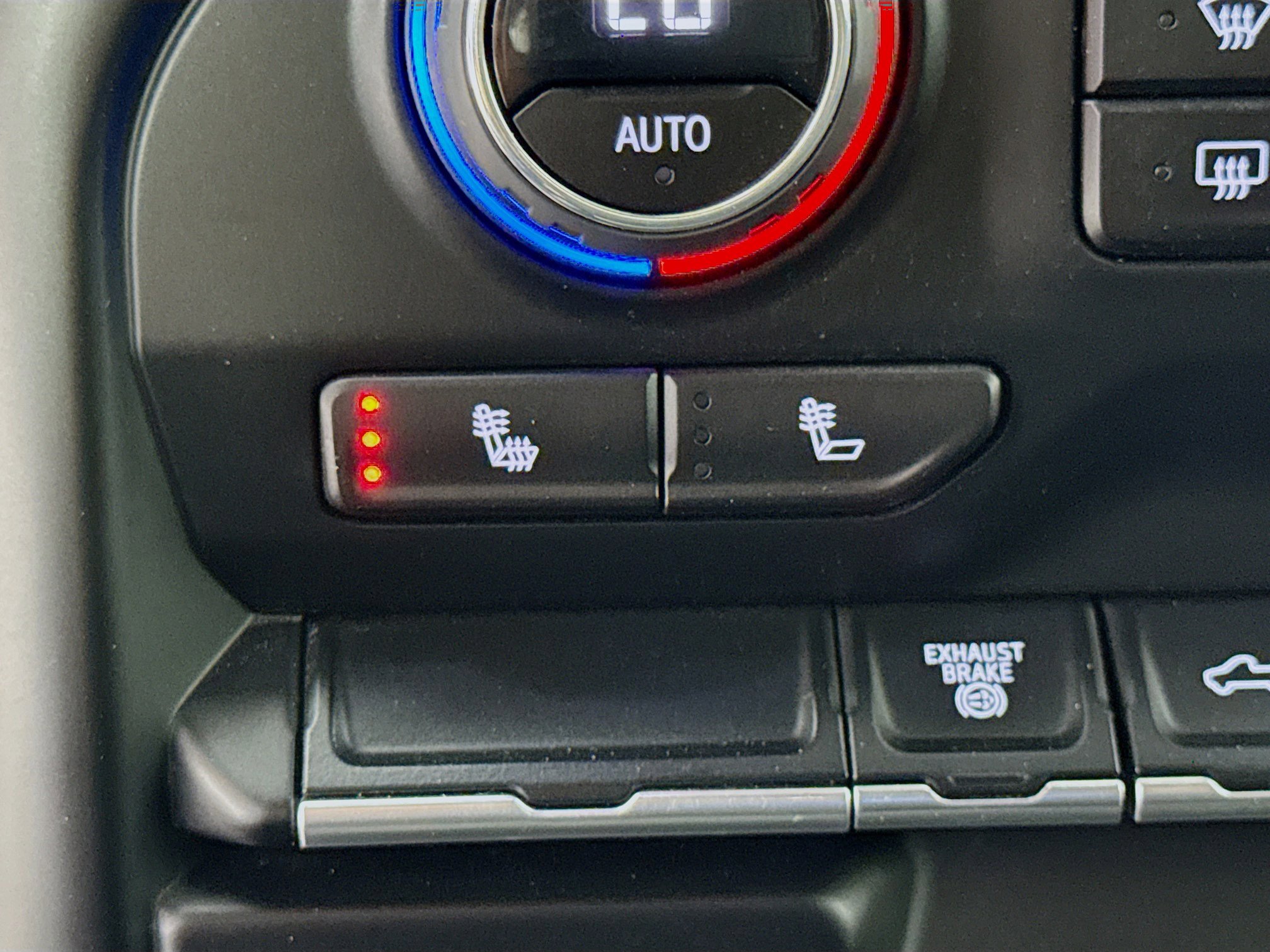 Used 2023 Chevrolet Silverado 2500 LT w/ Convenience Package image 21