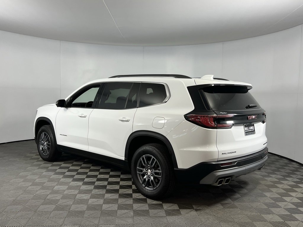 Used 2025 GMC Acadia Elevation image 10