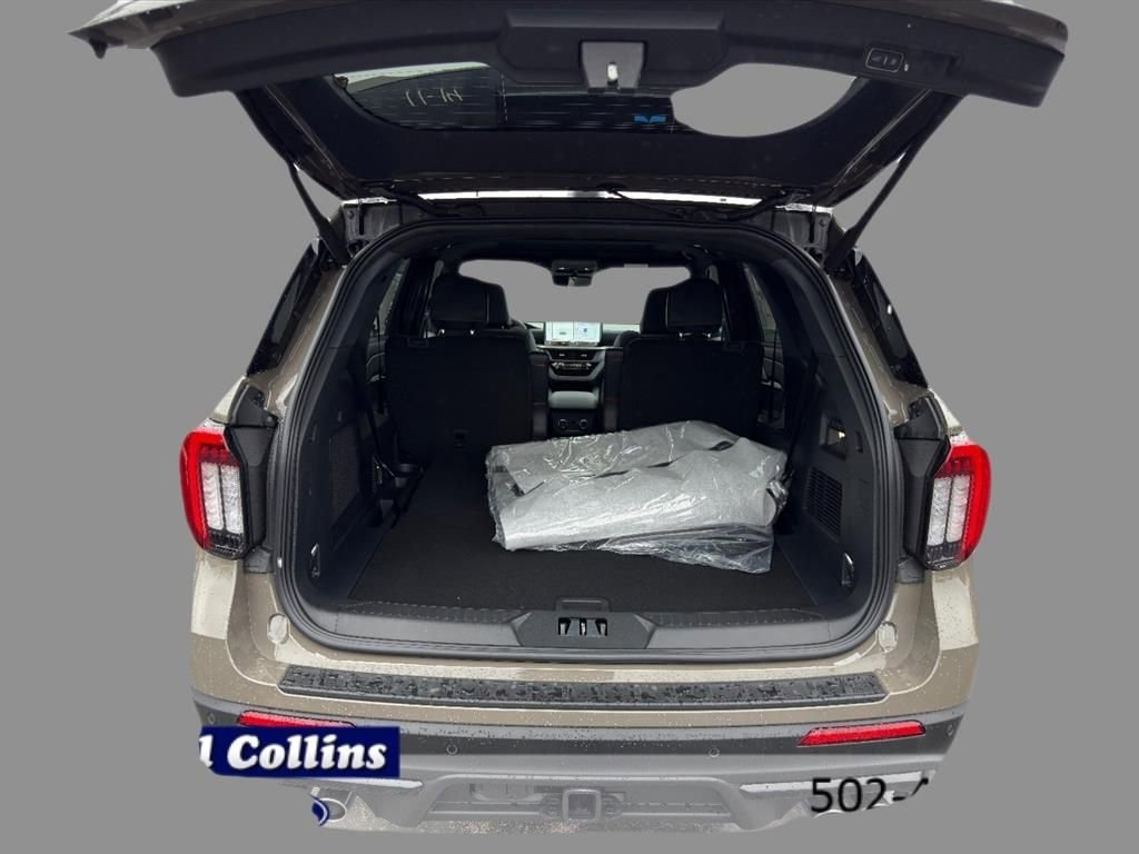 New 2026 Ford Explorer ST w/ Sun And Sound Package image 6