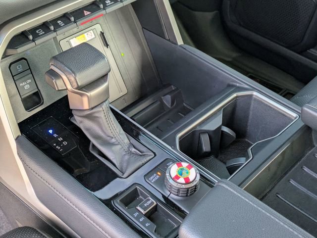 Used 2023 Toyota Tundra Limited image 24