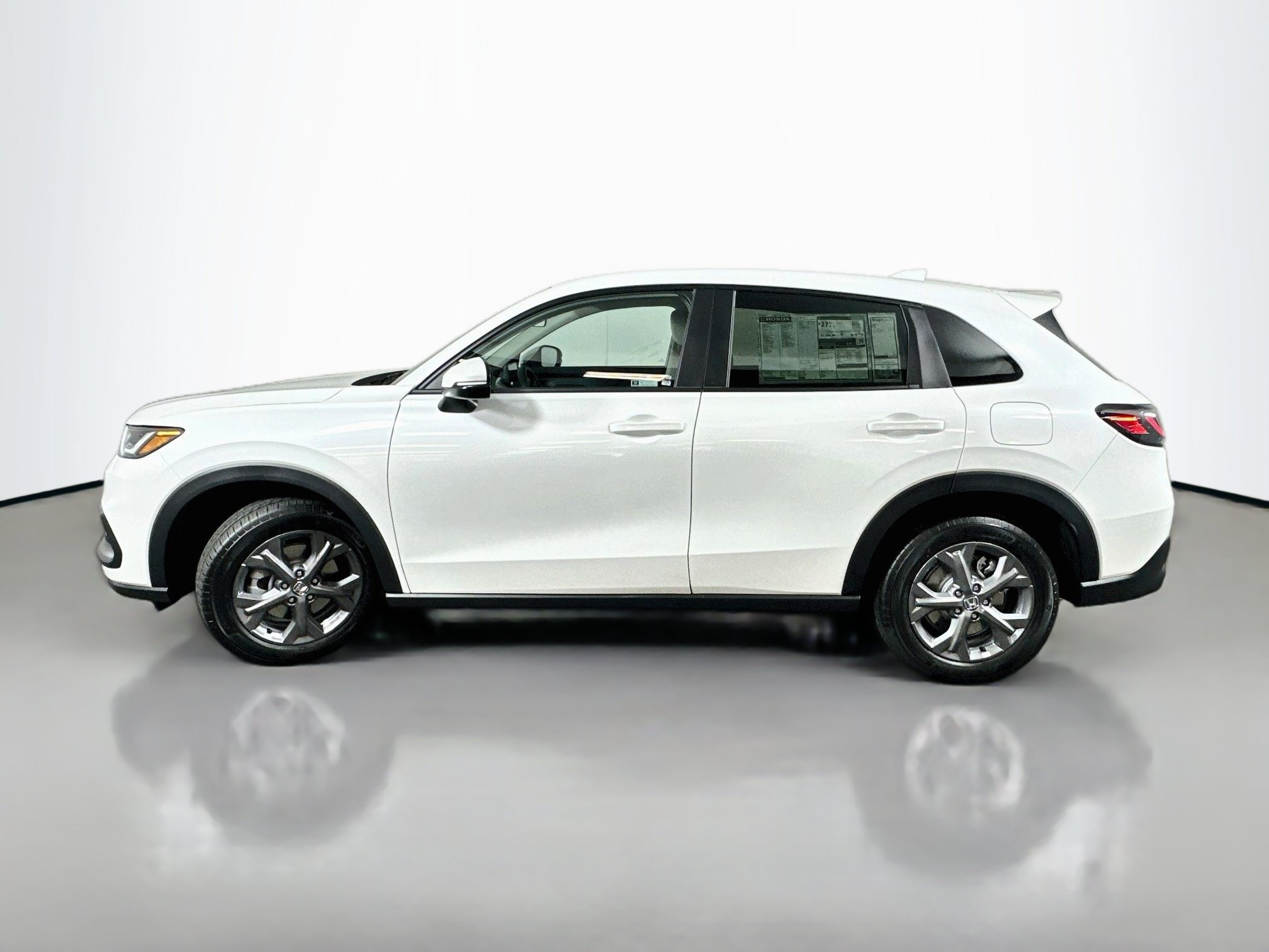 New 2027 Honda HR-V LX image 4