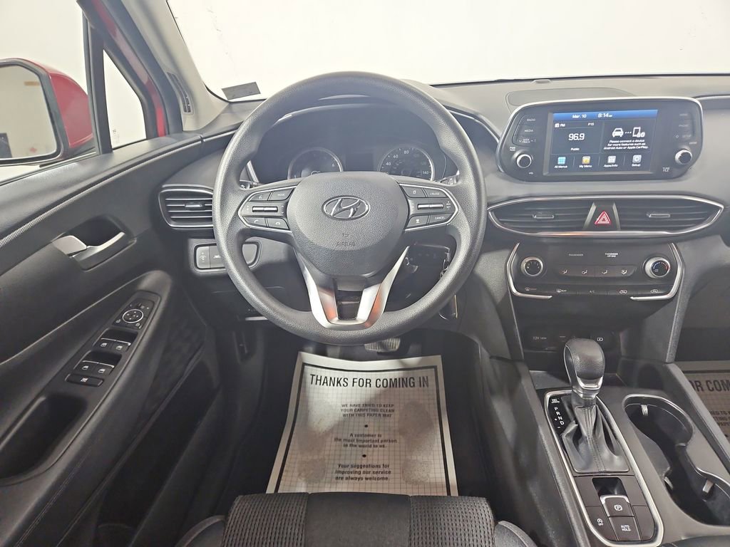 Used 2020 Hyundai Santa Fe SE image 14