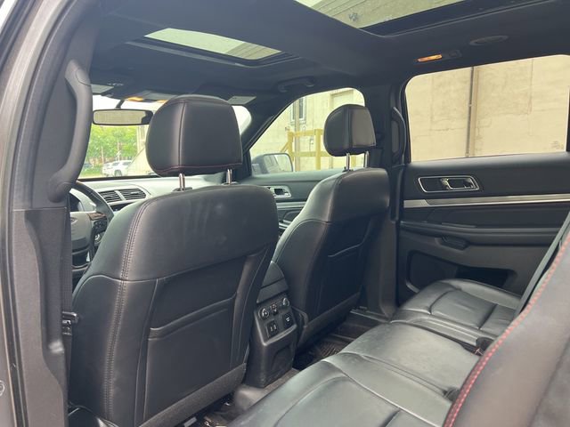 Used 2017 Ford Explorer Sport w/ Equipment Group 401A AWD/4WD image 27