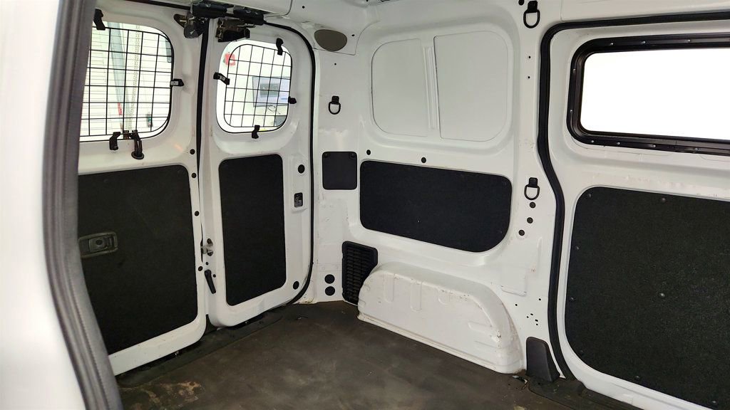 Used 2021 Nissan NV200 SV w/ Sliding Door Glass Package image 23