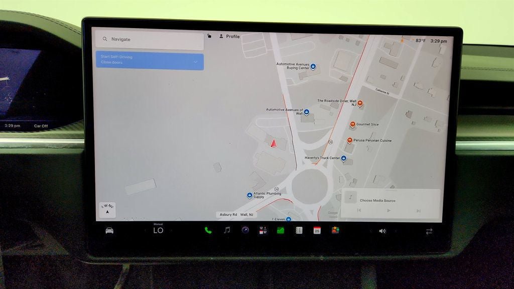 Used 2024 Tesla Model X Plaid AWD/4WD image 24