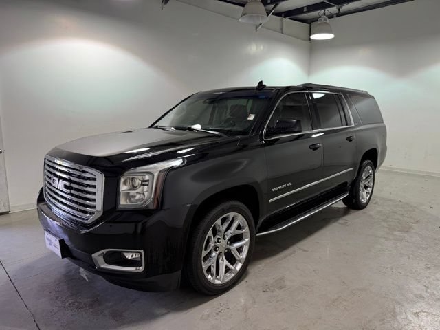 Certified 2020 GMC Yukon XL SLT w/ Premium Edition AWD/4WD image 3