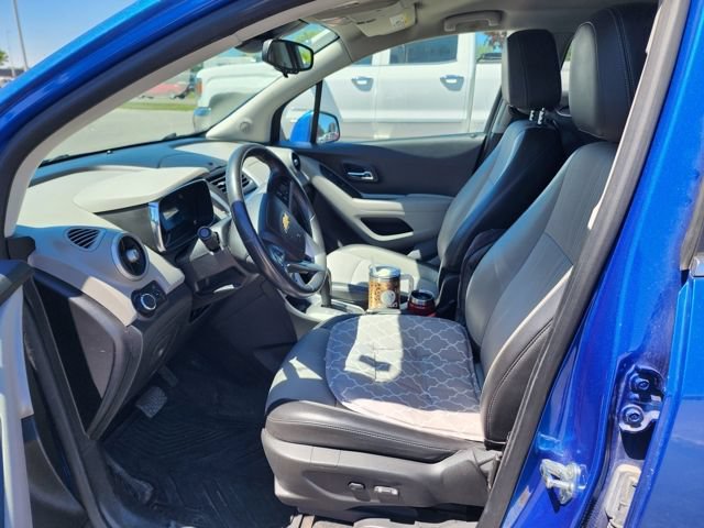 Used 2016 Chevrolet Trax LT w/ LT Convenience Package FWD image 8
