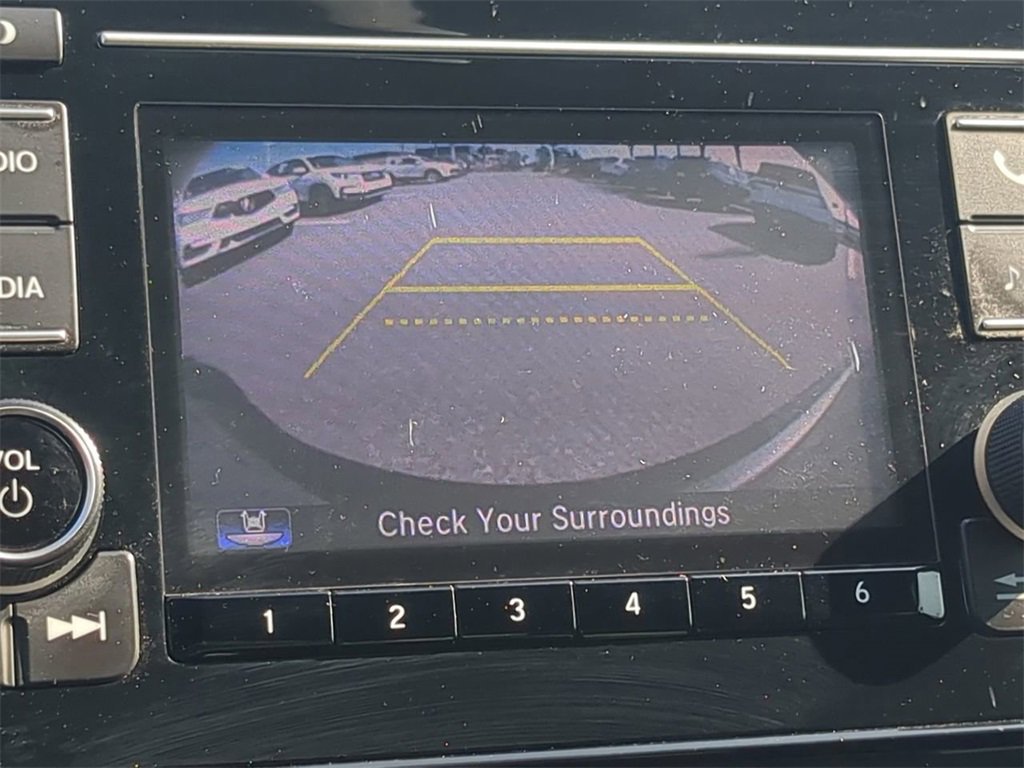 Used 2018 Honda CR-V LX image 19