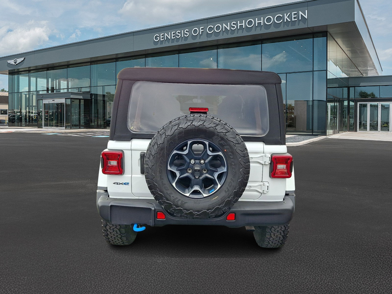 Used 2022 Jeep Wrangler Unlimited Rubicon 4xe w/ Steel Bumper Group image 5