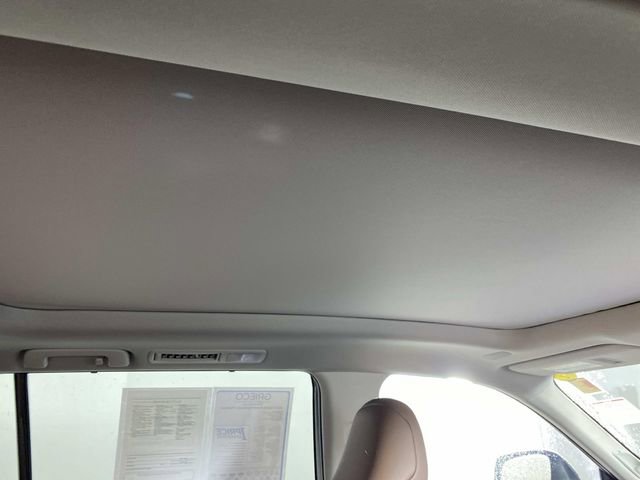 Used 2025 Toyota Grand Highlander Platinum image 14