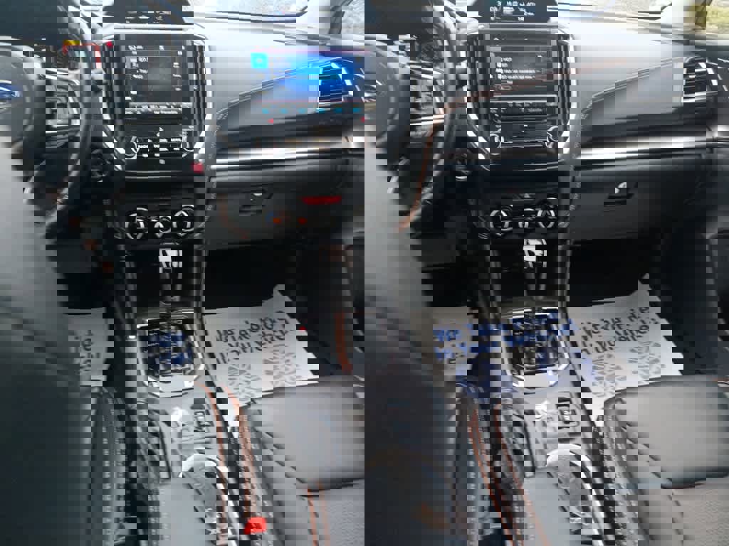 Used 2023 Subaru Crosstrek 2.5i Limited w/ Moonroof Package image 22