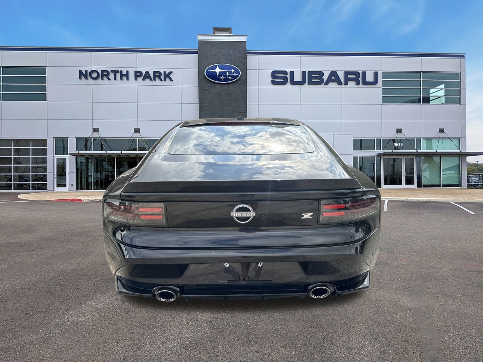 Used 2024 Nissan Z Performance w/ Floor Mat Package image 4