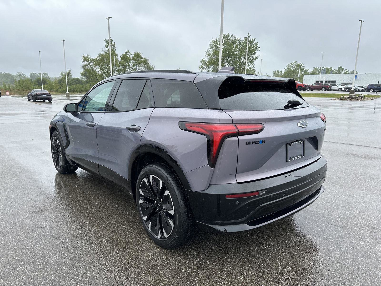 Used 2024 Chevrolet Blazer EV RS AWD/4WD image 3