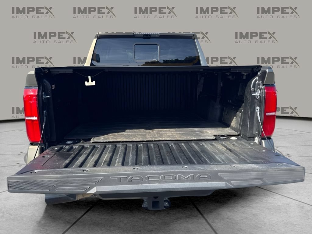 Used 2024 Toyota Tacoma TRD Off-Road w/ TRD Off Road Premium Package AWD/4WD image 26