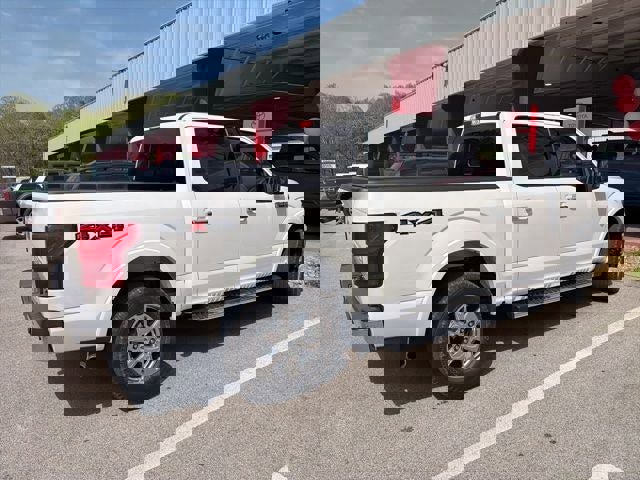 Used 2019 Ford F150 Lariat w/ Equipment Group 502A Luxury image 9