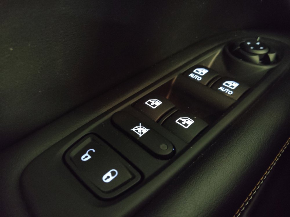 Used 2021 Jeep Compass Sport w/ Cold Weather Group AWD/4WD image 27