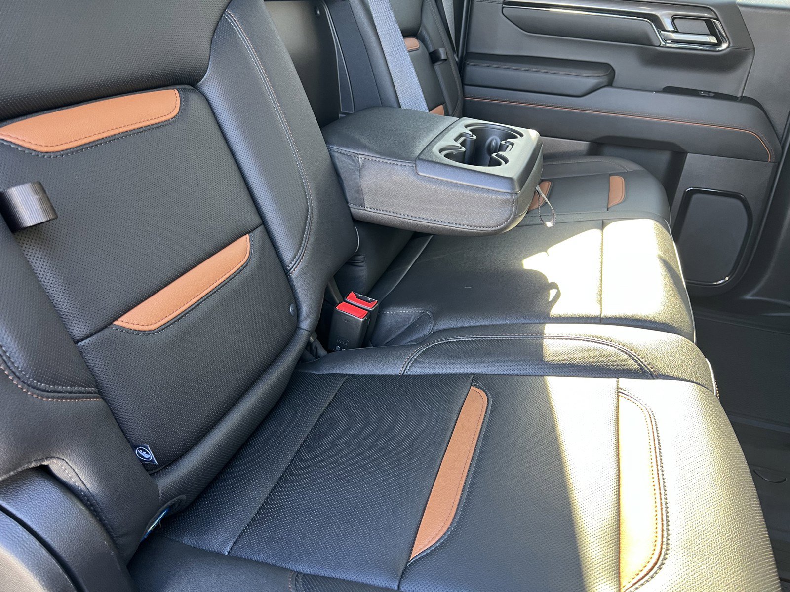 Used 2022 GMC Sierra 1500 AT4 image 12