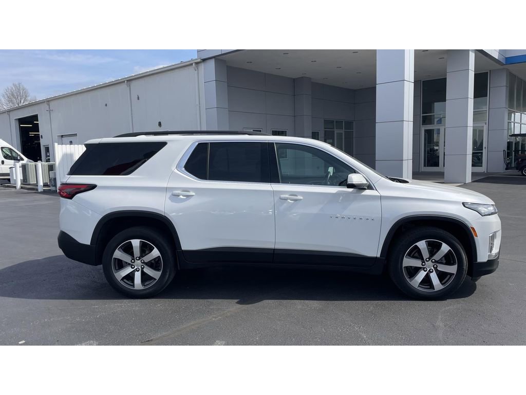 Certified 2023 Chevrolet Traverse LT w/ LPO, Floor Liner Package image 8
