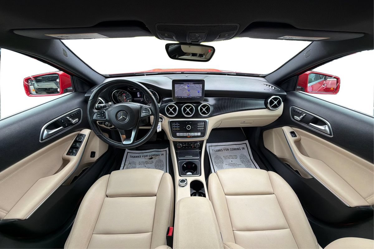 Used 2020 Mercedes-Benz GLA 250 w/ Convenience Package image 31