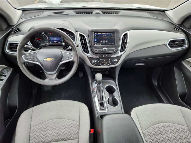 Used 2022 Chevrolet Equinox LS w/ LS Convenience Package image 16