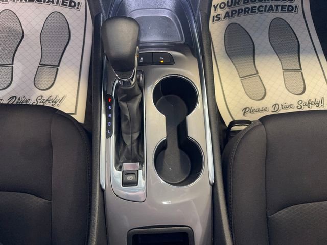 Used 2024 Chevrolet Malibu LT image 17